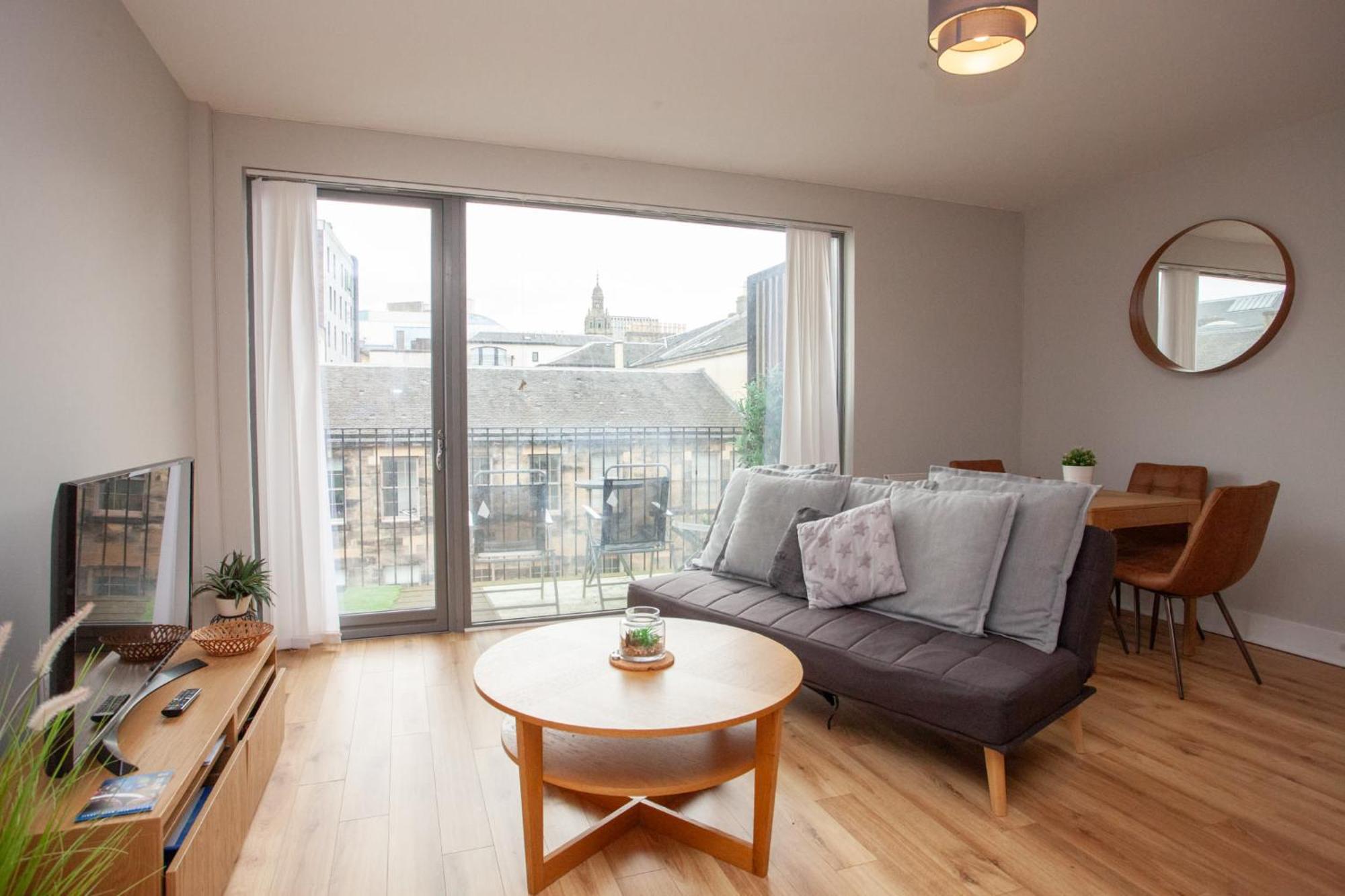 1 Bedroom Flat In The Heart Of Merchant City Glasgow Extérieur photo